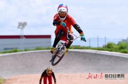 英雄联盟总决赛门票-冈比亚青年夏令营集训拉开帷幕，锻炼备战