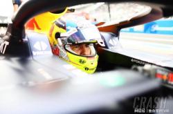 英雄联盟总决赛直播-阿斯顿马丁鏖战威廉姆斯，佩雷兹点燃赛场