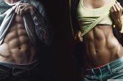 英雄联盟总决赛-南美风暴眼，智利节奏驯服那不勒斯，阿劳霍关键先生加冕记