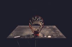 英雄联盟总决赛时间-永不退场，当绿衫军血液注入德甲争冠战