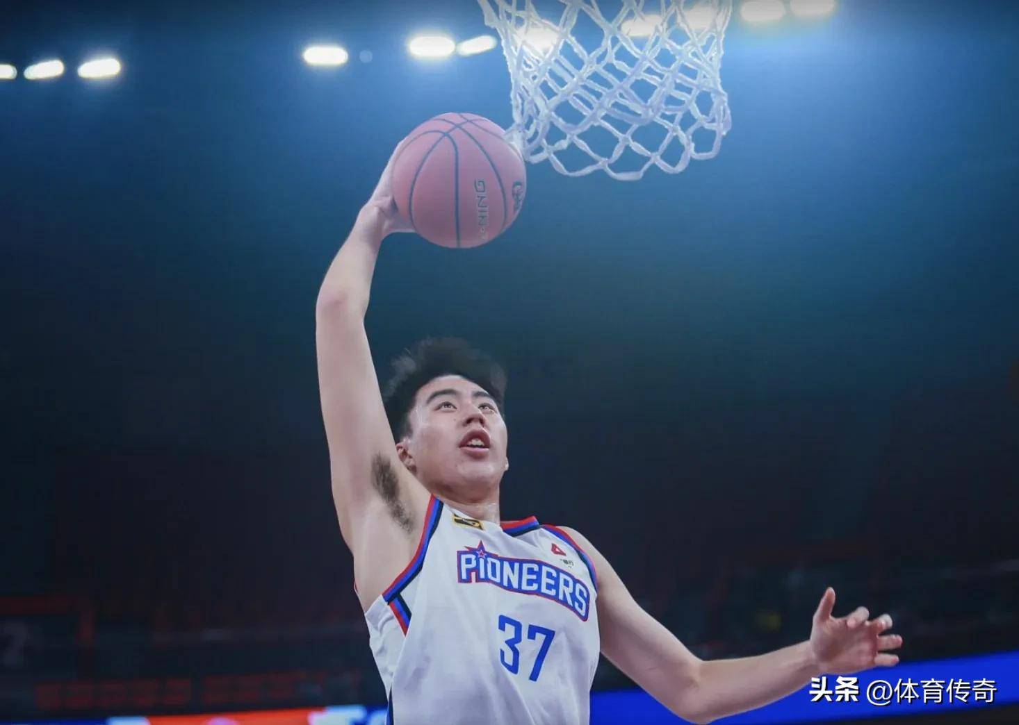 天津男篮遭遇三连败,球队积分下滑至第七位的简单介绍 天津男篮遭遇三连败,球队积分下滑至第七位的简单介绍