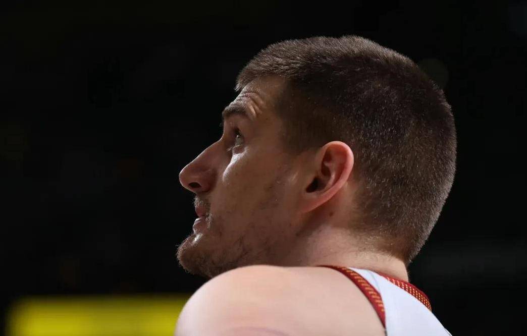 广东队逆转北京队，约基奇高光表现的简单介绍