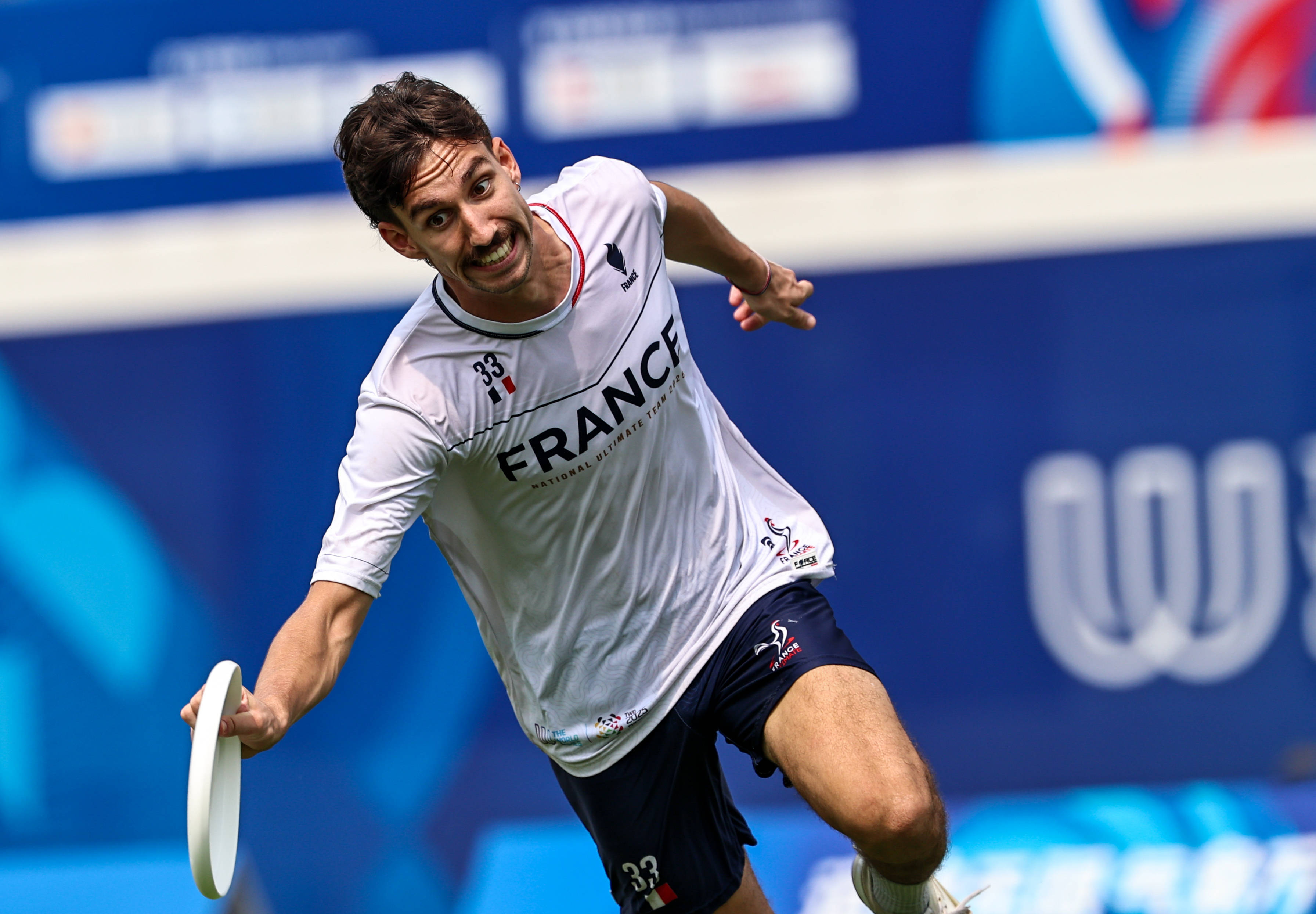 法国举重选手在决赛中斩获铜牌 法国举重选手在决赛中斩获铜牌