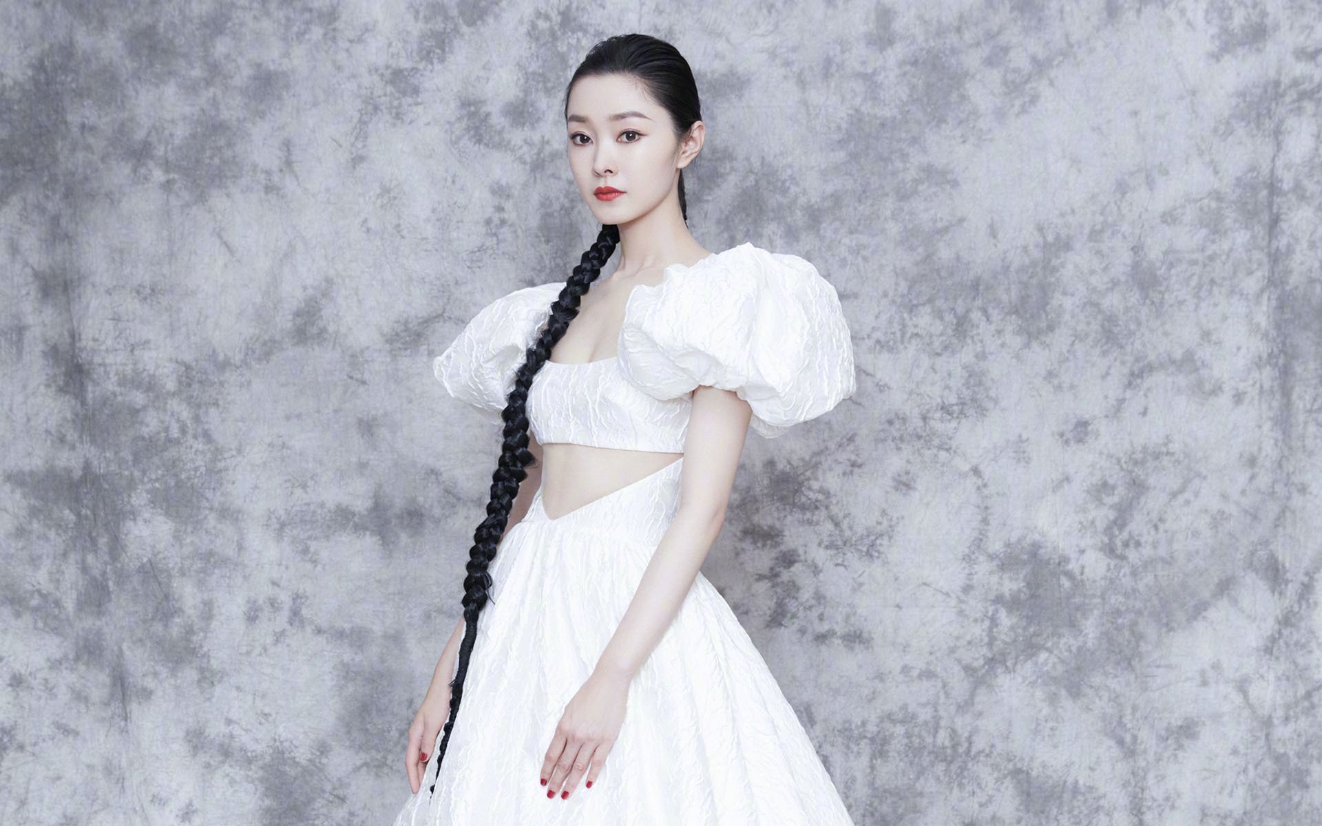 巅峰双线,德甲争冠夜的战术角力与杜兰特状态火热背后的篮球哲学