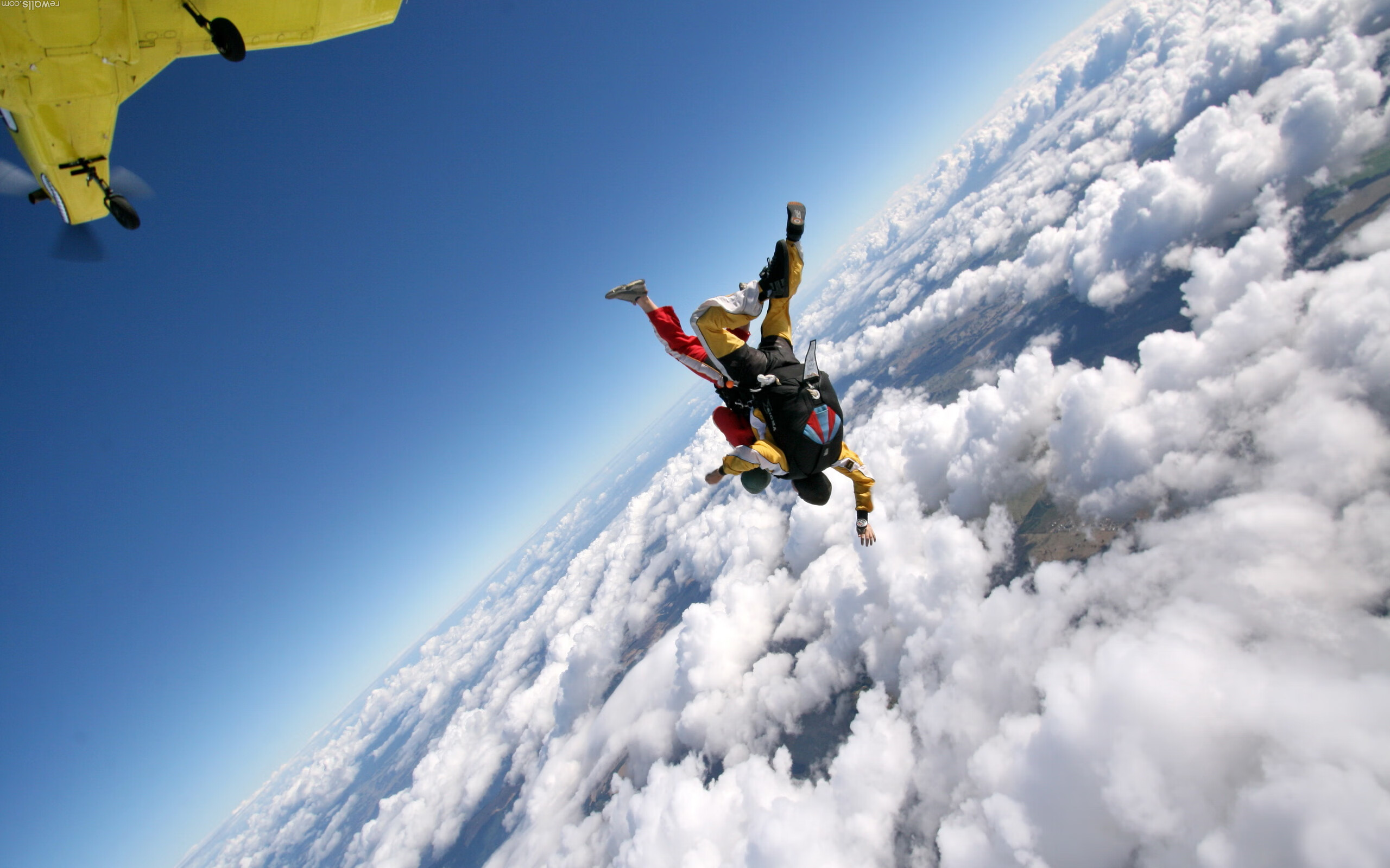 替补席上的致命匕首，迪亚斯90分钟绝杀，英格兰在2026世界杯关键战中险胜比利时